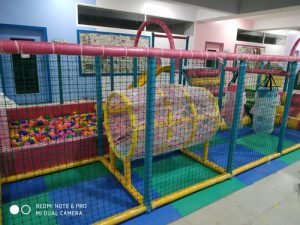 ball pool net tunnel 500x500 1